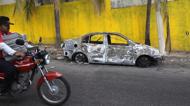 Acapulco car.jpg